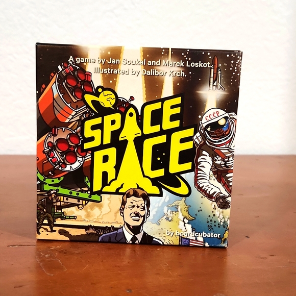 Boardgame- Space Race - Picture 1 of 3
